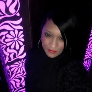 Meet your Posher, Kimberly